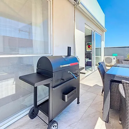 Seaview Duplex With Infinity Pool Apartament