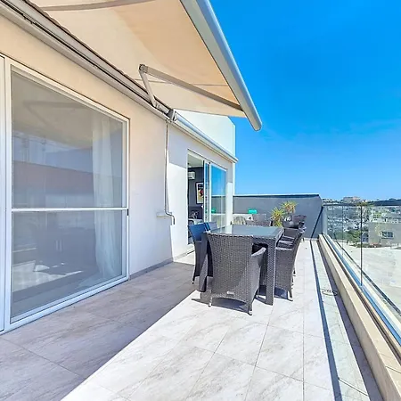 Seaview Duplex With Infinity Pool Appartamento *